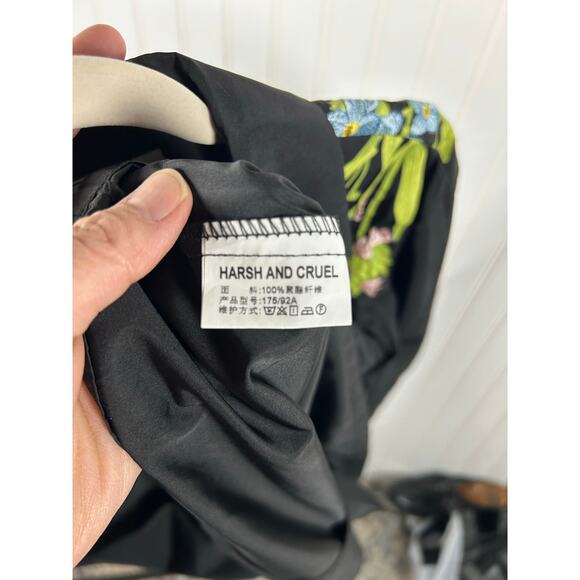 Harsh And Cruel Button Up short sleeve men’s dress shirt embroidered car racing - Picture 5 of 13